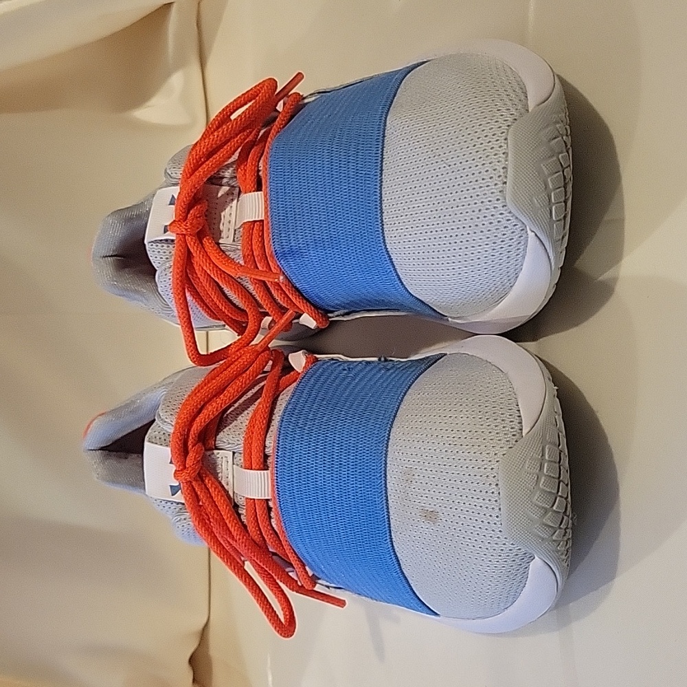 UA Under Armour Breathe, Sz 6.5